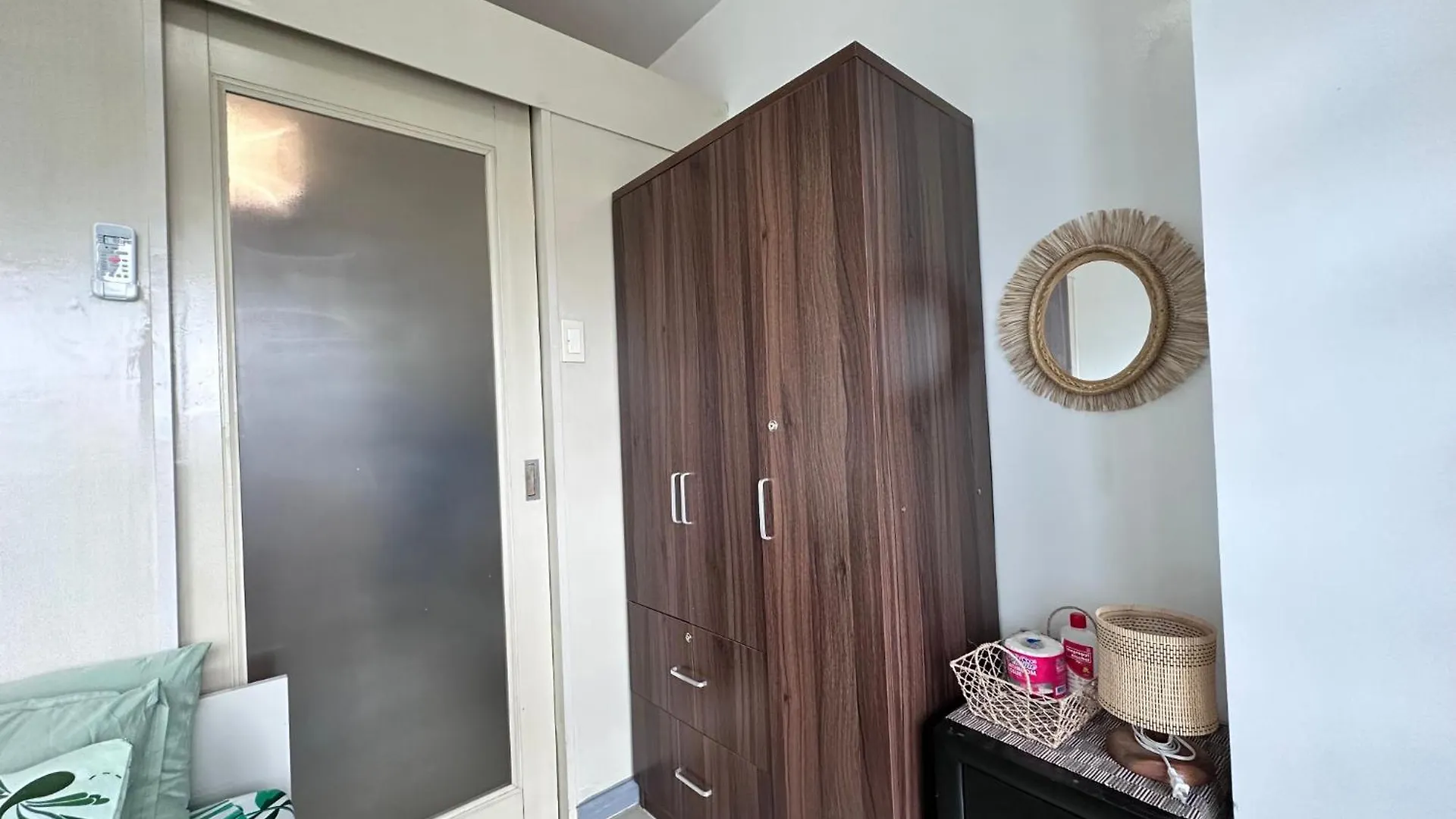 Aparthotel Msr Condo Vacation Rental Manila