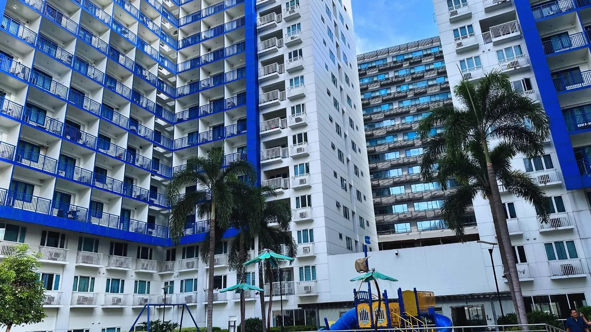 Msr Condo Vacation Rental Manila Aparthotel